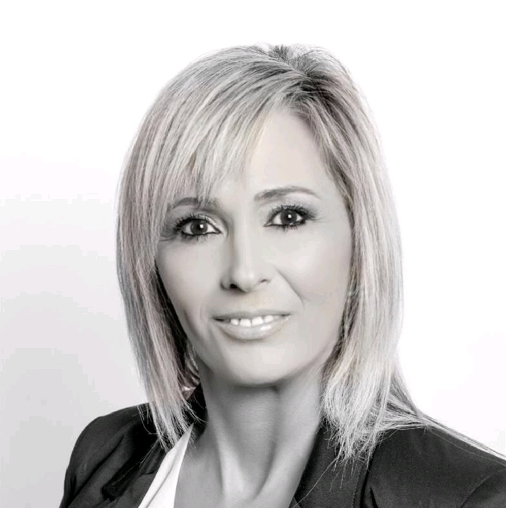 Meet your Posher, Christina